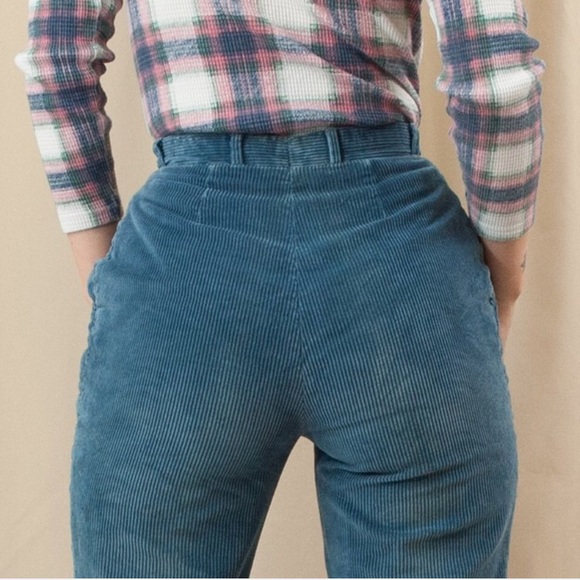 ❤️SOLD ON DEPOP❤️ Vintage 70s Corduroy Trousers - Picture 4 of 4